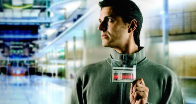 Hệ thống kiểm soát ra vào và an ninh “vật lý” là cực kỳ quan trọng nhằm ngăn chặn tấn công mạng